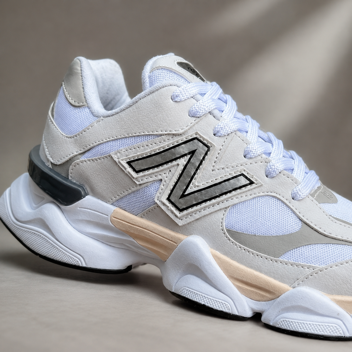 NEW BALANCE 9060 BRANCO CINZA ALTA DM