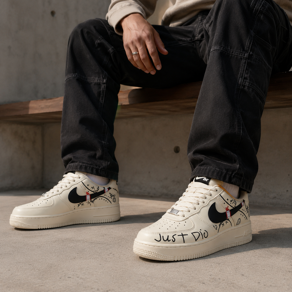 NIKE AIR FORCE JUST BEGE ALTA SA