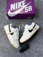 Dunk low prime