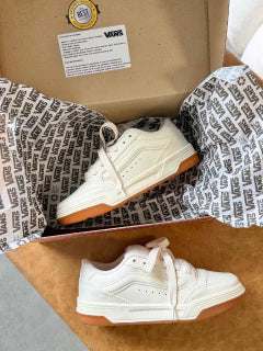 Vans hylane