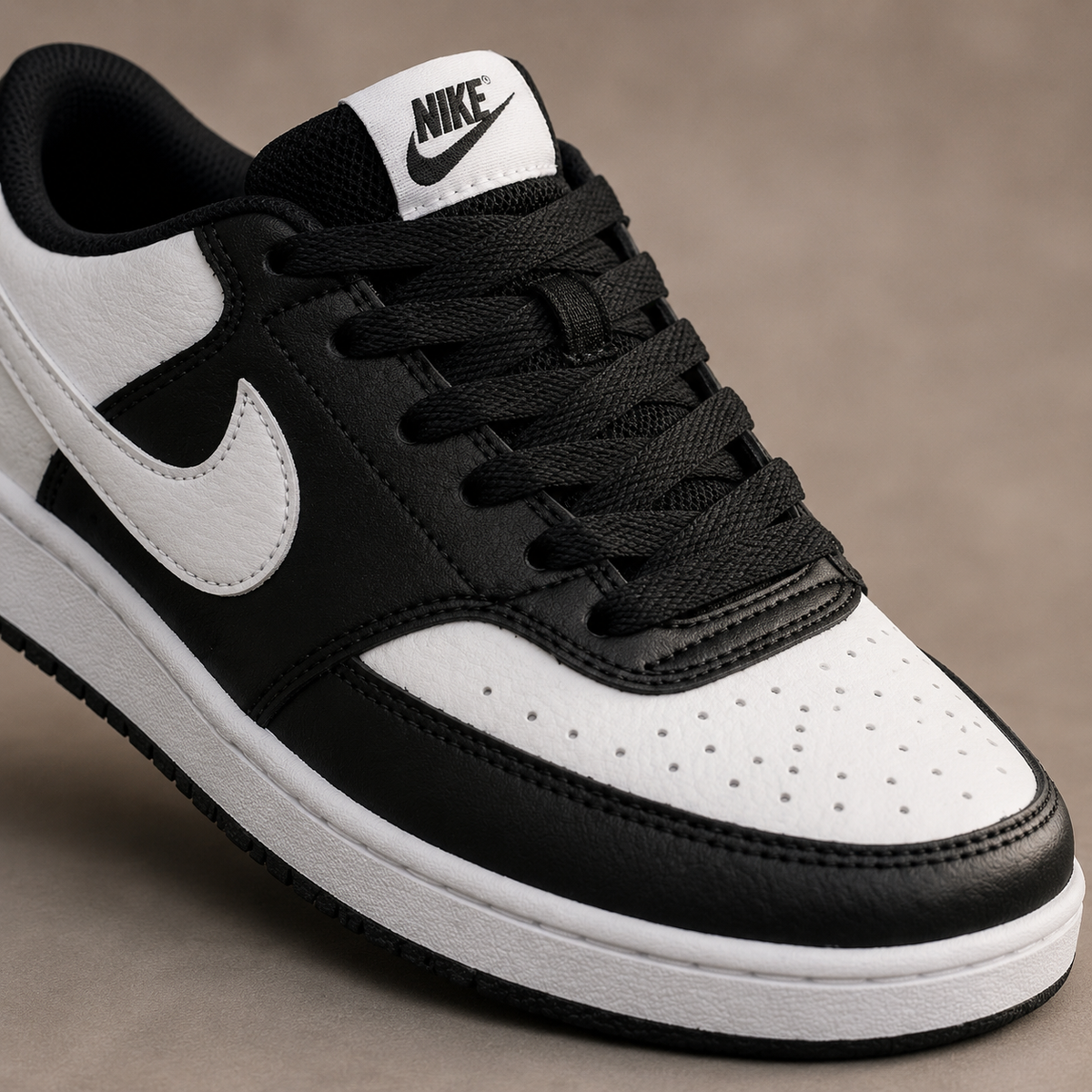 NIKE COURT VISION BRANCO PRETO ALTA NL