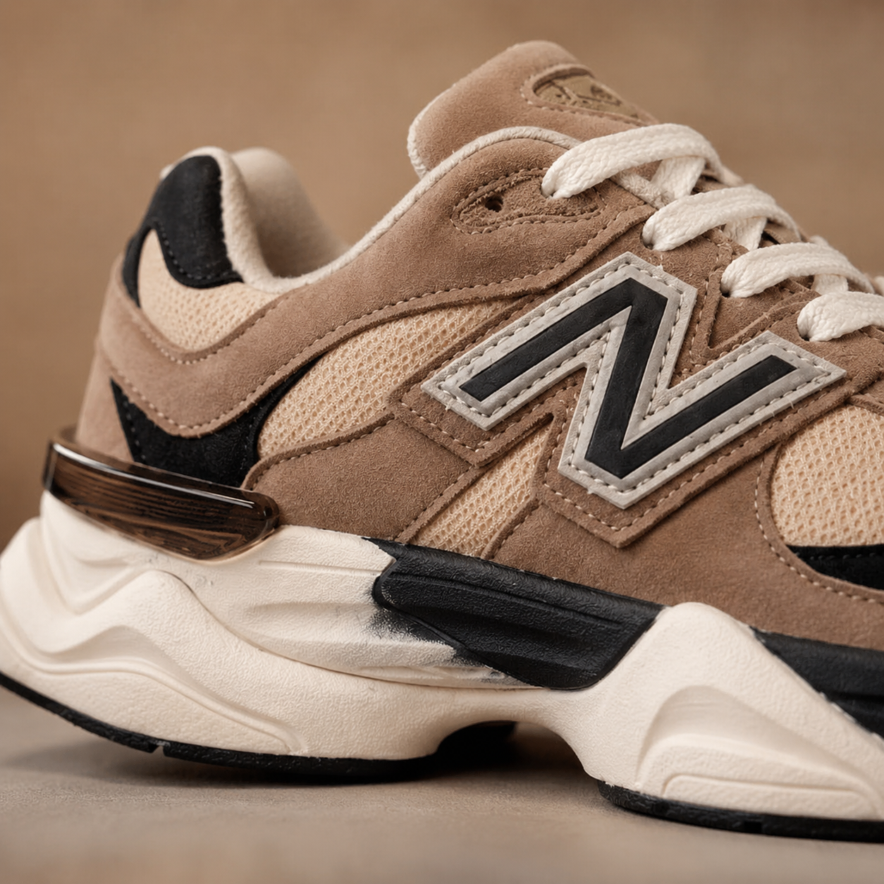 NEW BALANCE 9060 CASTOR GRAFITE BAIXA