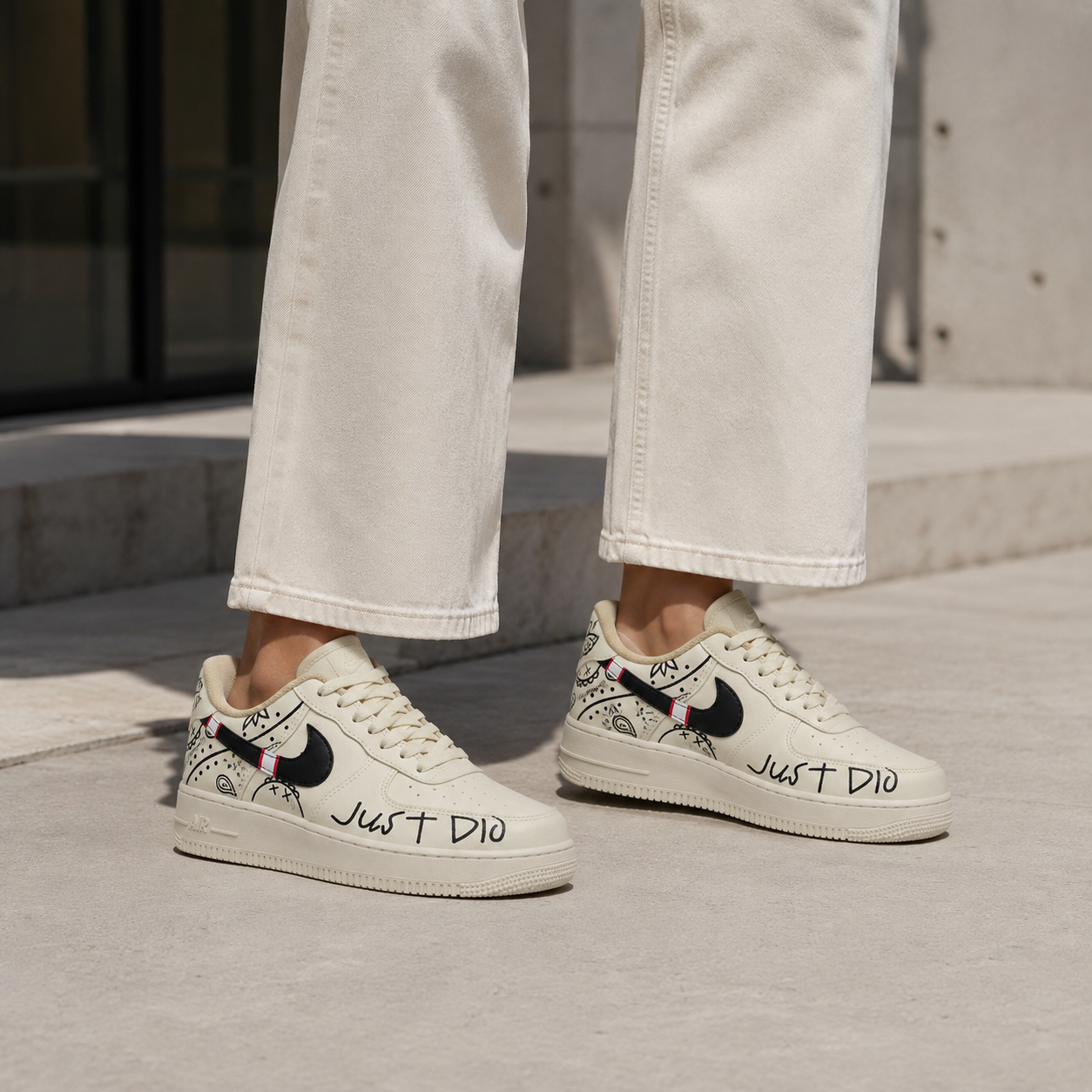 NIKE AIR FORCE JUST BEGE BAIXA SA