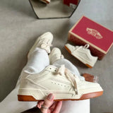 Vans hylane