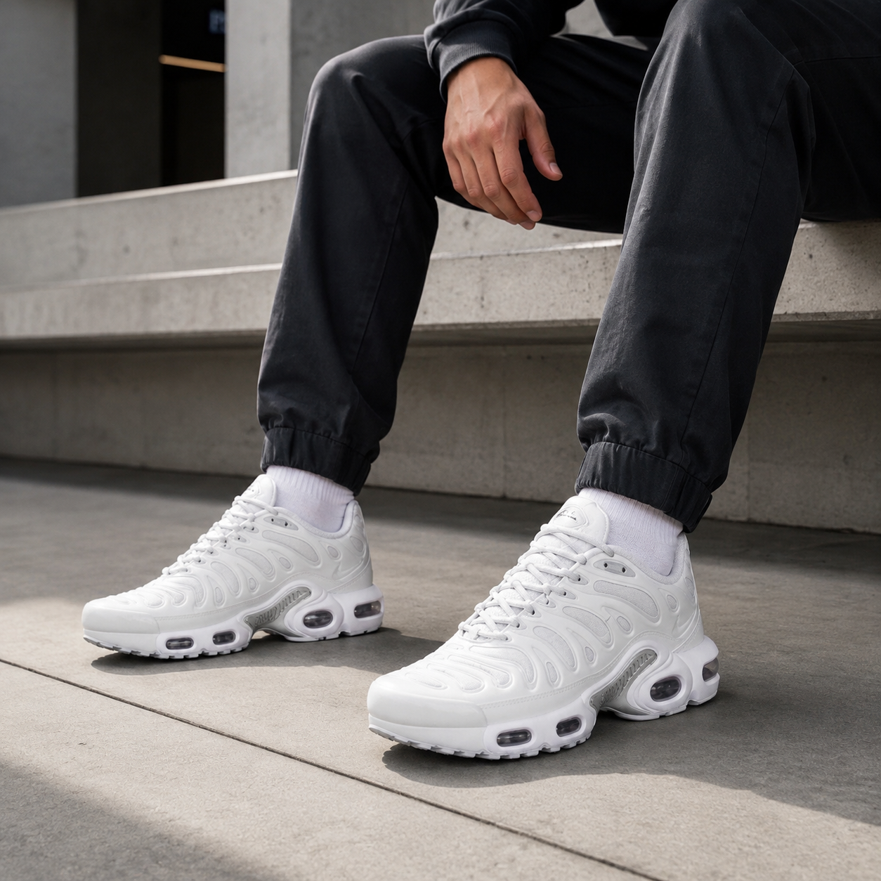 NIKE AIR MAX PLUS DRIFT BRANCO PRATA ALTA