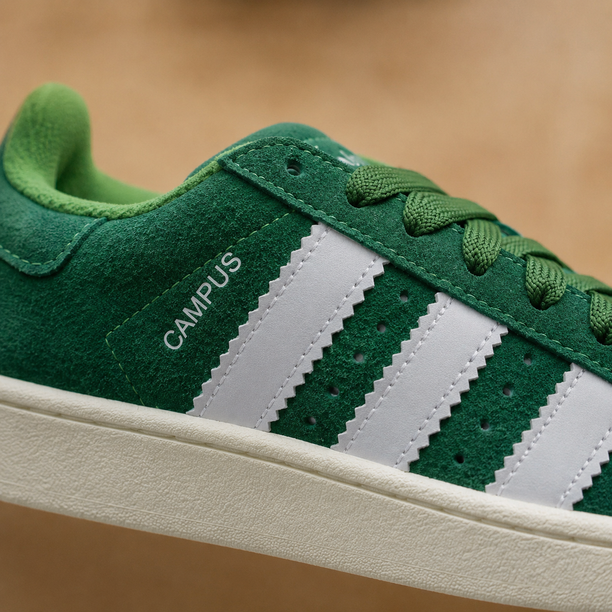 ADIDAS CAMPUS VERDE BRANCO BAIXA MC