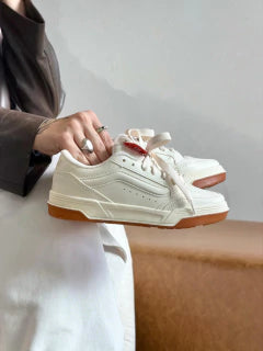 Vans hylane