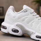 NIKE AIR MAX PLUS DRIFT BRANCO PRATA ALTA
