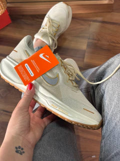 Nike runnig zoom