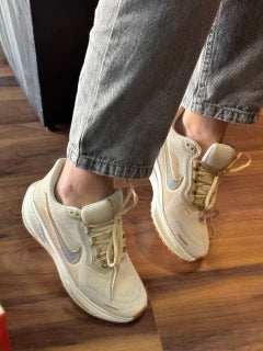 Nike runnig zoom