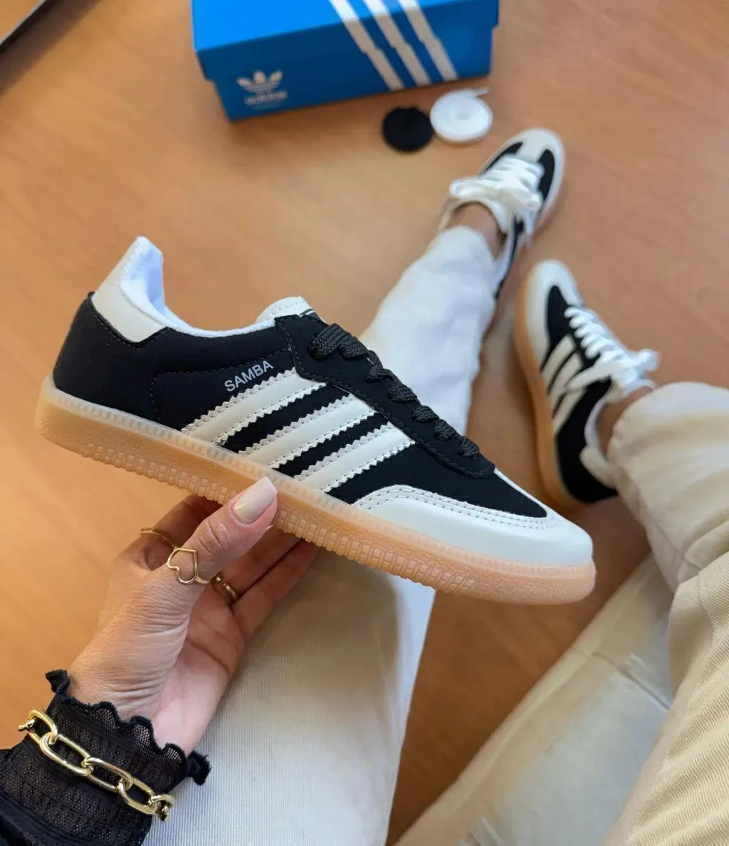 Adidas Samba OG - branco/preto
