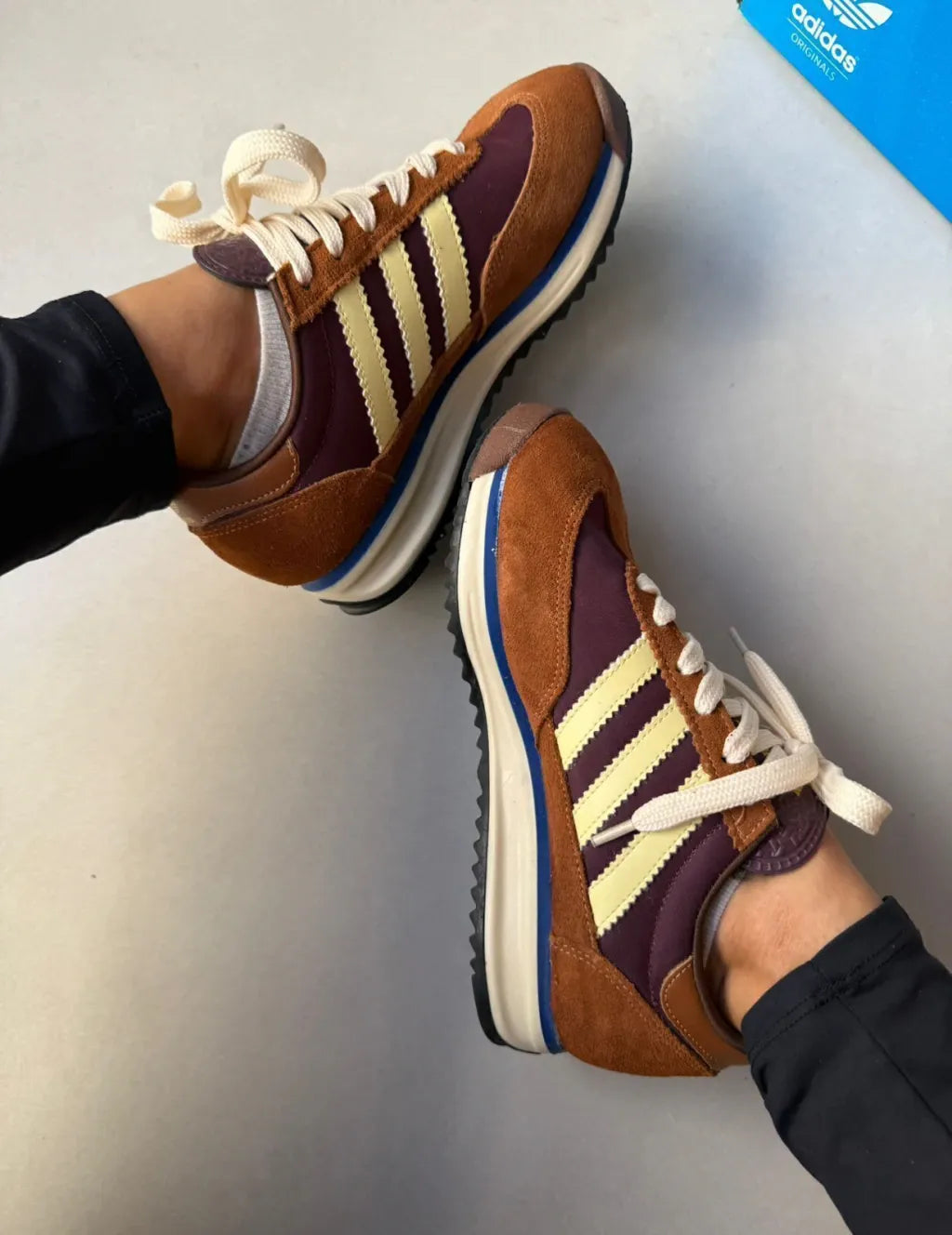 Adidas SL 72