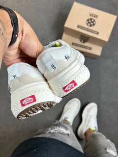 Vans ultrarange neo