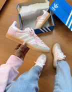 SAMBA OG ROSA/BRANCO