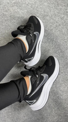 Nike fit run swift