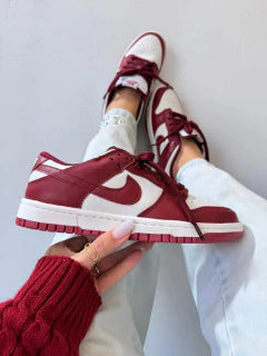 DUNK SB BORDO