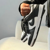 DUNK SB PRETO/BRANCO