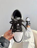 DUNK SB PRETO/BRANCO