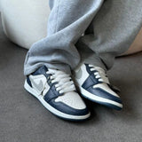 Tênis Jordan low 01