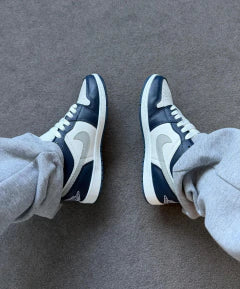 Tênis Jordan low 01